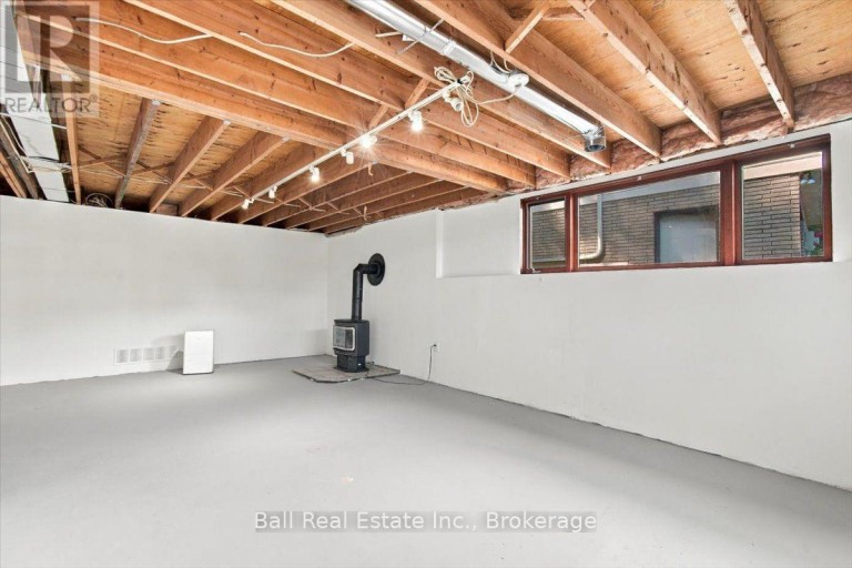 16 MAPLE STREET, Bancroft (Bancroft Ward), Ontario, K0L1C0