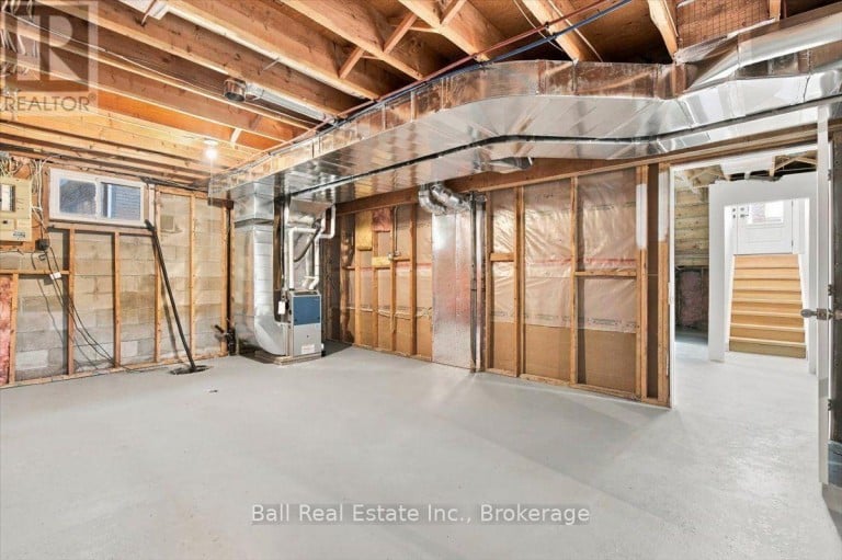 16 MAPLE STREET, Bancroft (Bancroft Ward), Ontario, K0L1C0