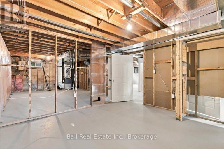 16 MAPLE STREET, Bancroft (Bancroft Ward), Ontario, K0L1C0