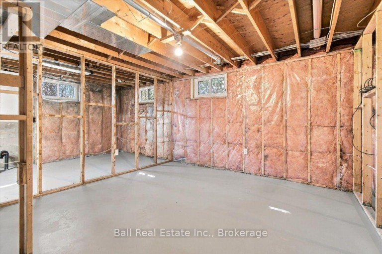 16 MAPLE STREET, Bancroft (Bancroft Ward), Ontario, K0L1C0