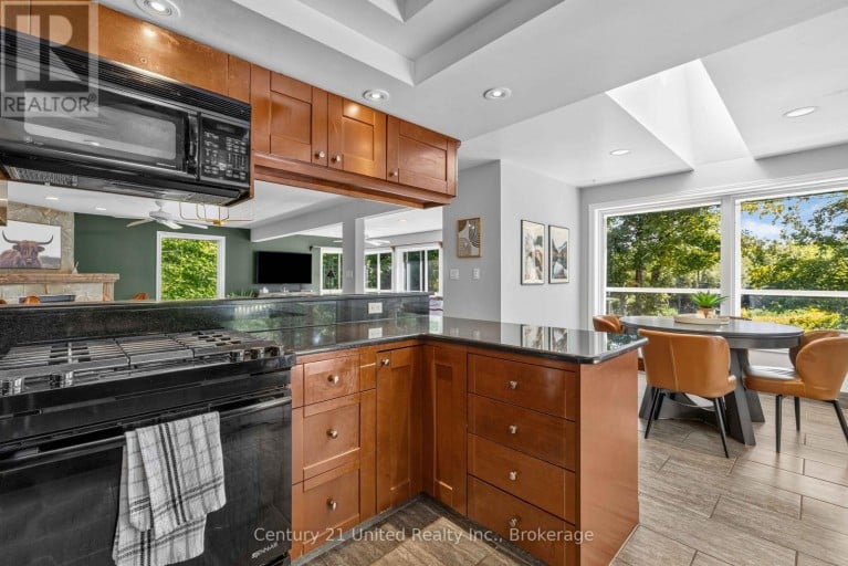 79 OAKRIDGE ROAD, Trent Lakes, Ontario, K0M1A0