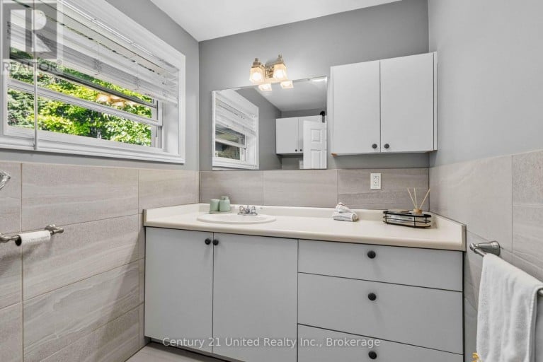 79 OAKRIDGE ROAD, Trent Lakes, Ontario, K0M1A0
