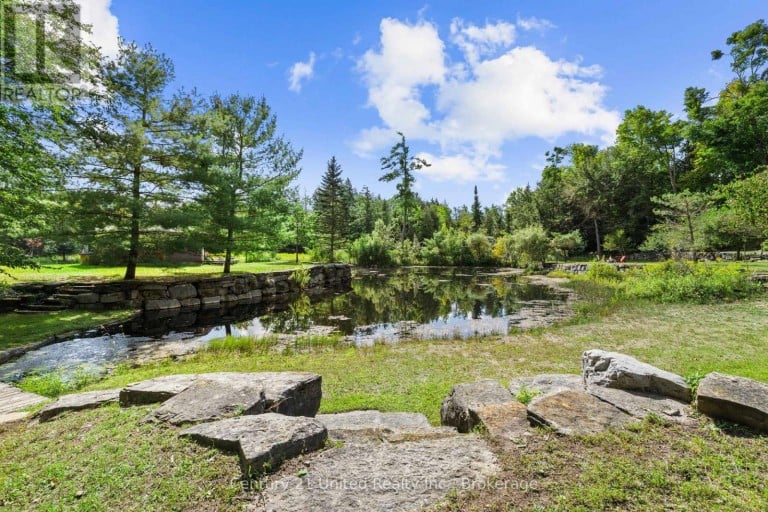 79 OAKRIDGE ROAD, Trent Lakes, Ontario, K0M1A0