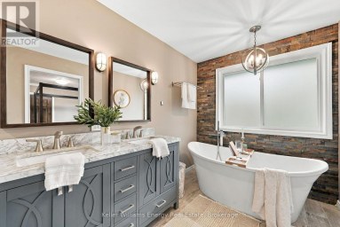2621 DIVISION STREET N Cobourg Ontario photo 18