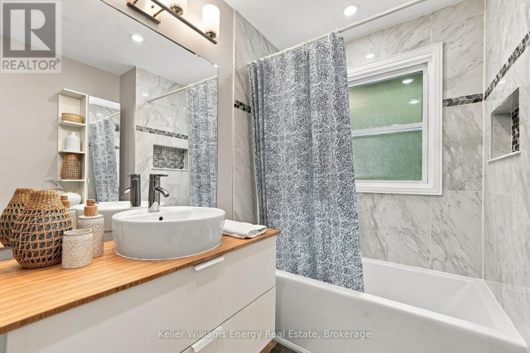 2621 DIVISION STREET N, Cobourg, Ontario, K9A4J7