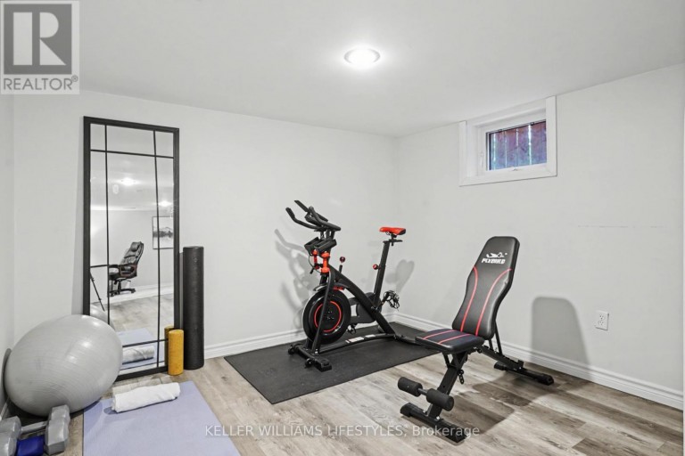 31 GERRARD STREET, London South (South F), Ontario, N6C4C6