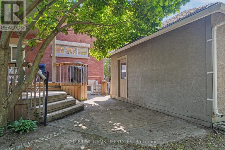 31 GERRARD STREET, London South (South F), Ontario, N6C4C6