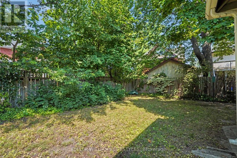 31 GERRARD STREET, London South (South F), Ontario, N6C4C6