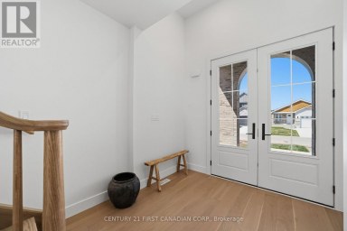 95 SHELDABREN STREET North Middlesex (Ailsa Craig) Ontario photo 4