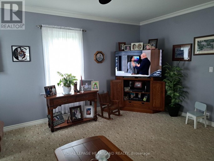 39132 MOUNT CARMEL DRIVE, South Huron (Stephen), Ontario, N0M1M0