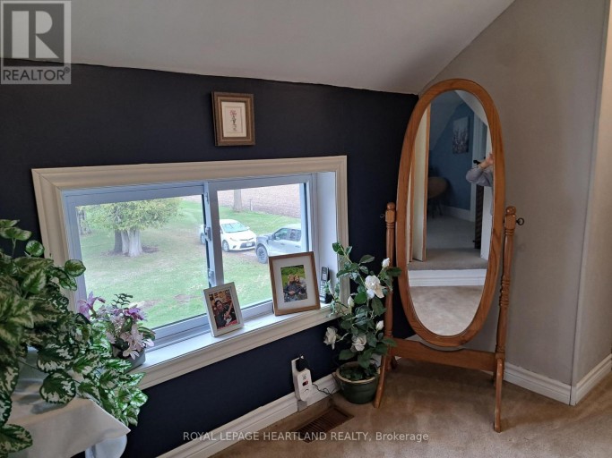 39132 MOUNT CARMEL DRIVE, South Huron (Stephen), Ontario, N0M1M0