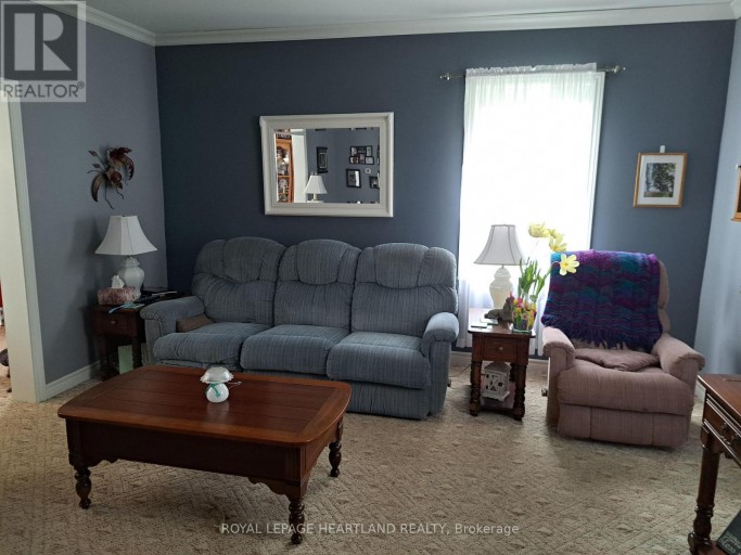 39132 MOUNT CARMEL DRIVE, South Huron (Stephen), Ontario, N0M1M0
