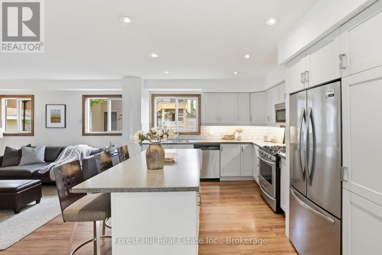 81 ST LAWRENCE STREET, Collingwood, Ontario, L9Y4Y3
