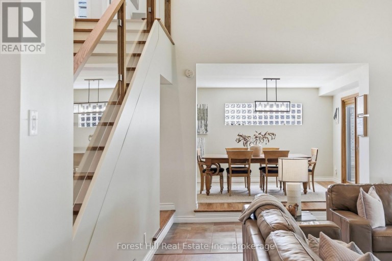 81 ST LAWRENCE STREET, Collingwood, Ontario, L9Y4Y3