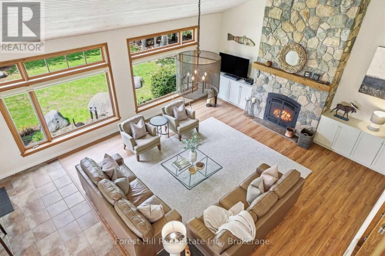 81 ST LAWRENCE STREET, Collingwood, Ontario, L9Y4Y3