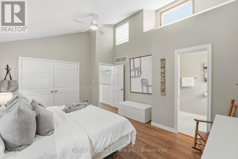 81 ST LAWRENCE STREET, Collingwood, Ontario, L9Y4Y3