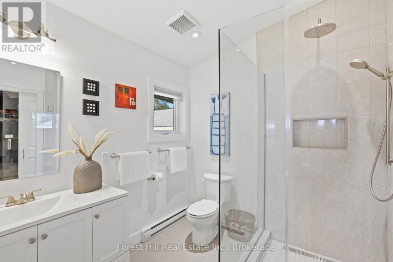 81 ST LAWRENCE STREET, Collingwood, Ontario, L9Y4Y3