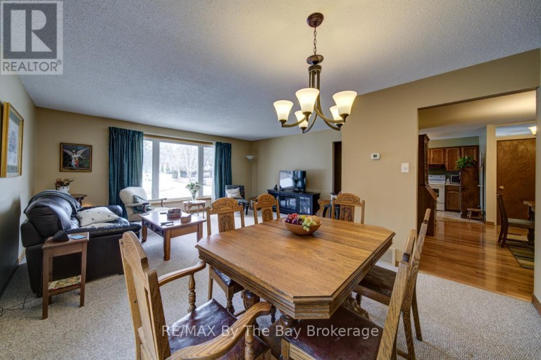 229 DATAS DRIVE E, Clearview (Stayner), Ontario, L0M1S0
