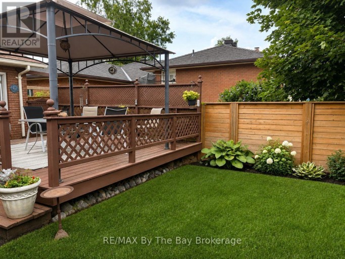 229 DATAS DRIVE E, Clearview (Stayner), Ontario, L0M1S0