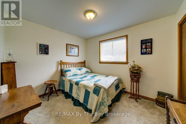229 DATAS DRIVE E, Clearview (Stayner), Ontario, L0M1S0