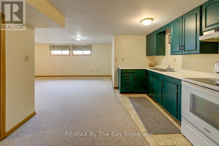 229 DATAS DRIVE E, Clearview (Stayner), Ontario, L0M1S0
