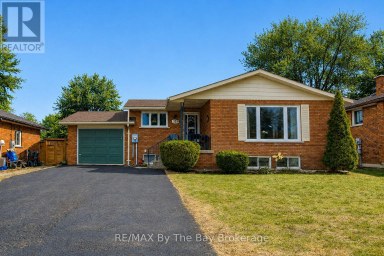 229 DATAS DRIVE E Clearview (Stayner) Ontario photo 3