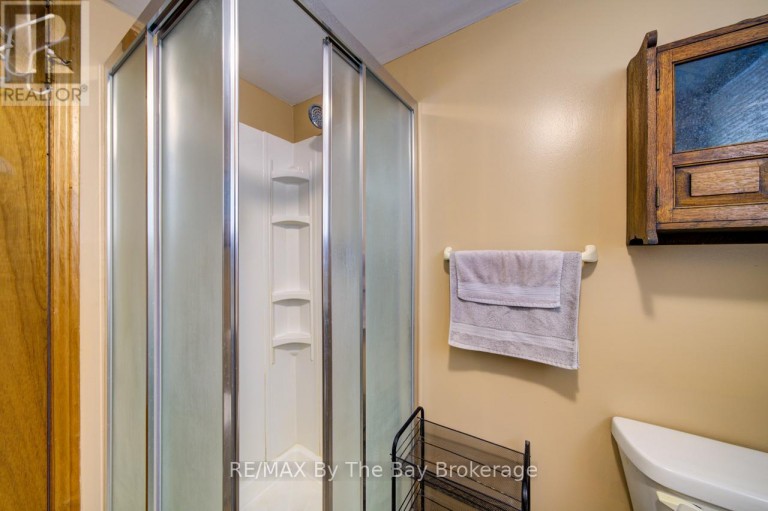 229 DATAS DRIVE E, Clearview (Stayner), Ontario, L0M1S0