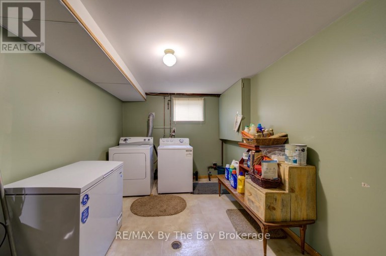 229 DATAS DRIVE E, Clearview (Stayner), Ontario, L0M1S0