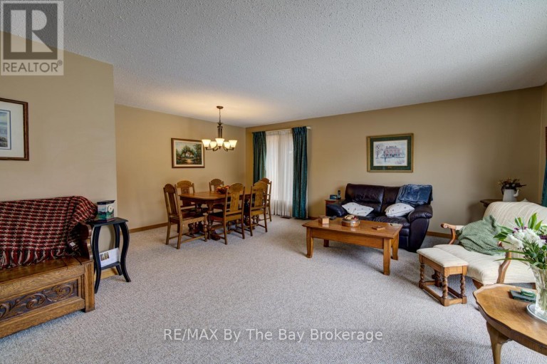 229 DATAS DRIVE E, Clearview (Stayner), Ontario, L0M1S0