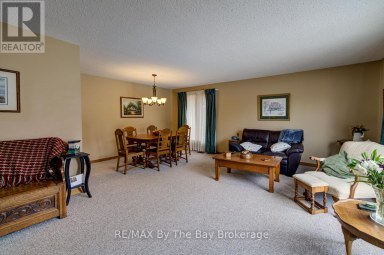 229 DATAS DRIVE E Clearview (Stayner) Ontario photo 5