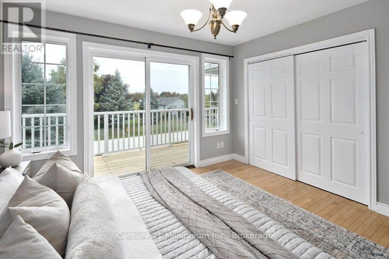 46 DONALD AVENUE, Clearview (Nottawa), Ontario, L0M1P0