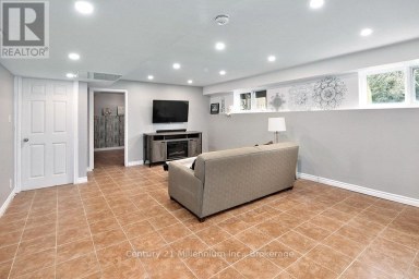 46 DONALD AVENUE Clearview (Nottawa) Ontario photo 34