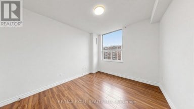 1808 - 10 EDGECLIFF GOLFWAY Toronto (Flemingdon Park) Ontario photo 29
