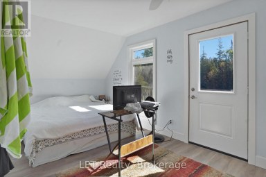 43 HENWOOD STREET Northern Bruce Peninsula Ontario photo 19