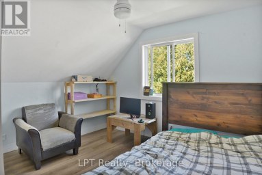 43 HENWOOD STREET Northern Bruce Peninsula Ontario photo 23