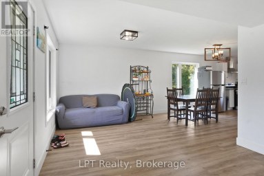43 HENWOOD STREET Northern Bruce Peninsula Ontario photo 8