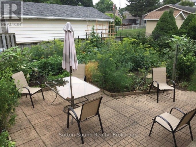 2344 3RD AVENUE W, Owen Sound, Ontario, N4K4S5