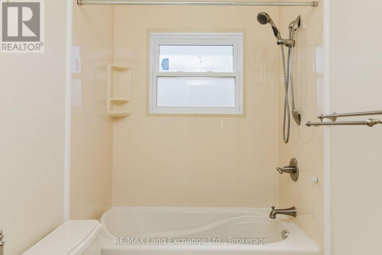 20 - 303 WATERLOO STREET, Saugeen Shores, Ontario, N0H2C1