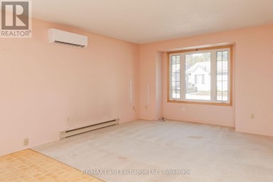 20 - 303 WATERLOO STREET Saugeen Shores Ontario photo 3