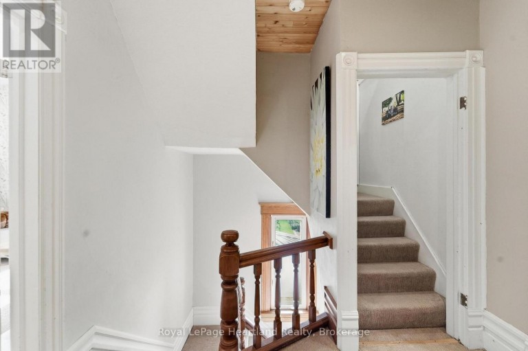 73080 AIRPORT LINE, Bluewater (Hay), Ontario, N0M1X0