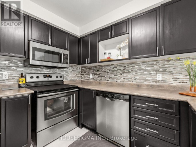 554 ALDERSHOT DRIVE, Oshawa (Eastdale), Ontario, L1K2S5