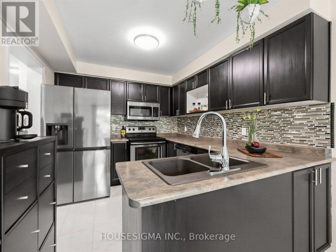 554 ALDERSHOT DRIVE, Oshawa (Eastdale), Ontario, L1K2S5