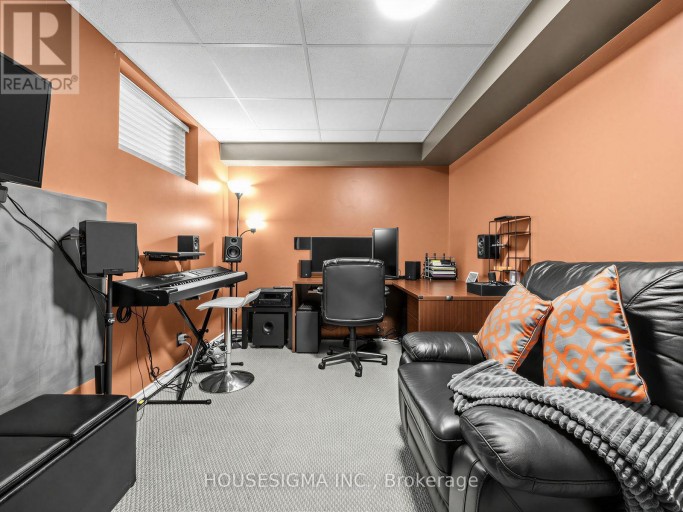 554 ALDERSHOT DRIVE, Oshawa (Eastdale), Ontario, L1K2S5