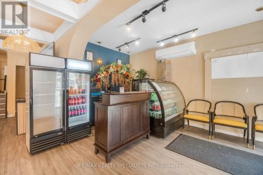 5703 FERRY STREET Niagara Falls (Hospital) Ontario photo 16