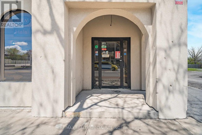 5703 FERRY STREET, Niagara Falls (Hospital), Ontario, L2G1S5