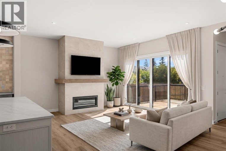 725 53 Avenue SW, Calgary, Alberta, T2V0C4