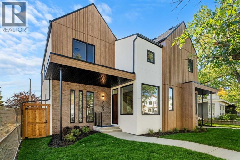 725 53 Avenue SW, Calgary, Alberta, T2V0C4