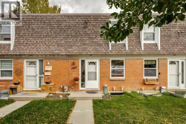 23, 330 Canterbury Drive SW, Calgary, Alberta, T2W1H6
