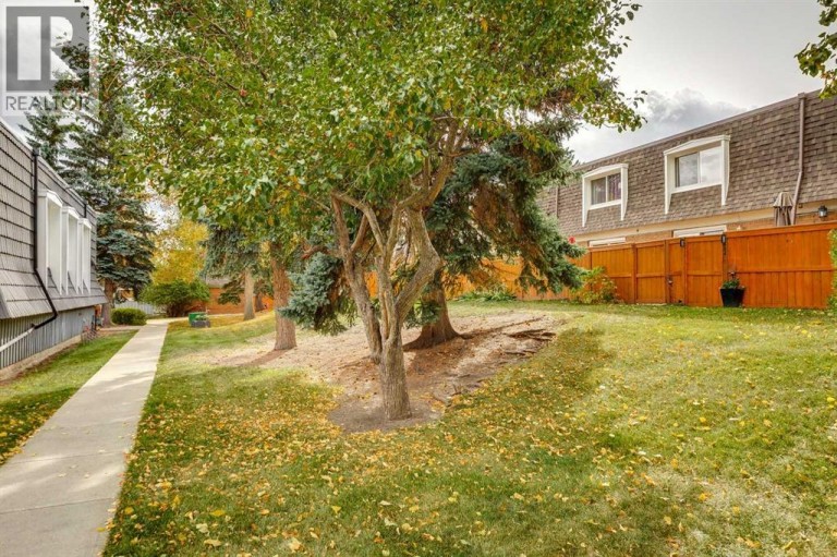 23, 330 Canterbury Drive SW, Calgary, Alberta, T2W1H6