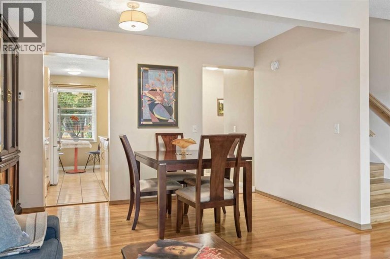 23, 330 Canterbury Drive SW, Calgary, Alberta, T2W1H6